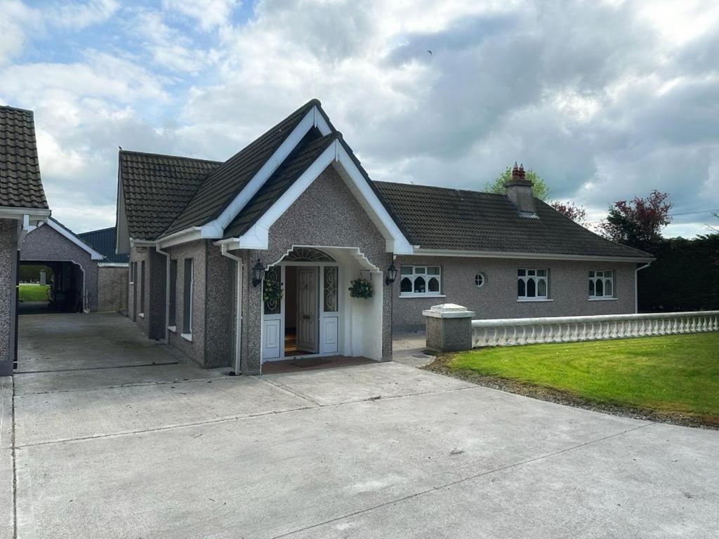 Rooms At Ballysax House The Curragh Exterior foto