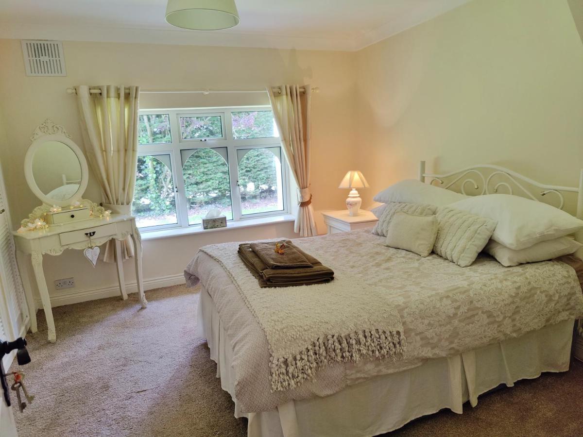 Rooms At Ballysax House The Curragh Exterior foto